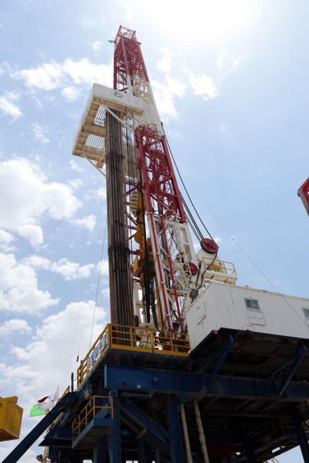 Oil wells’ drilling (Turkmenistan)
